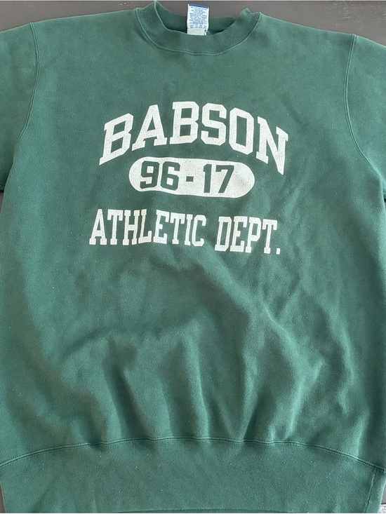Champion Sweaters - Champion Green Crewneck Sweatshirt with Logo Tag